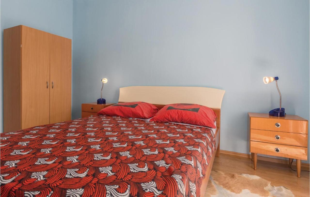 Nice Apartment In Kastel With Kitchen Экстерьер фото